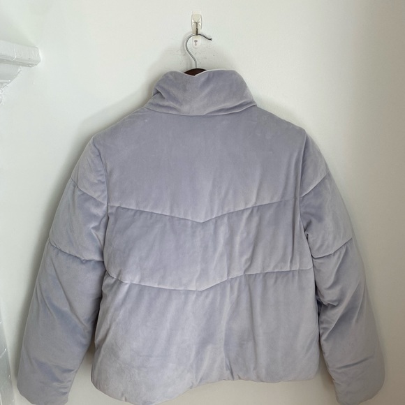 Periwinkle velour puffer - Picture 4 of 5